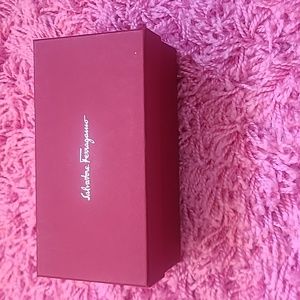 Salvatore Ferragamo box